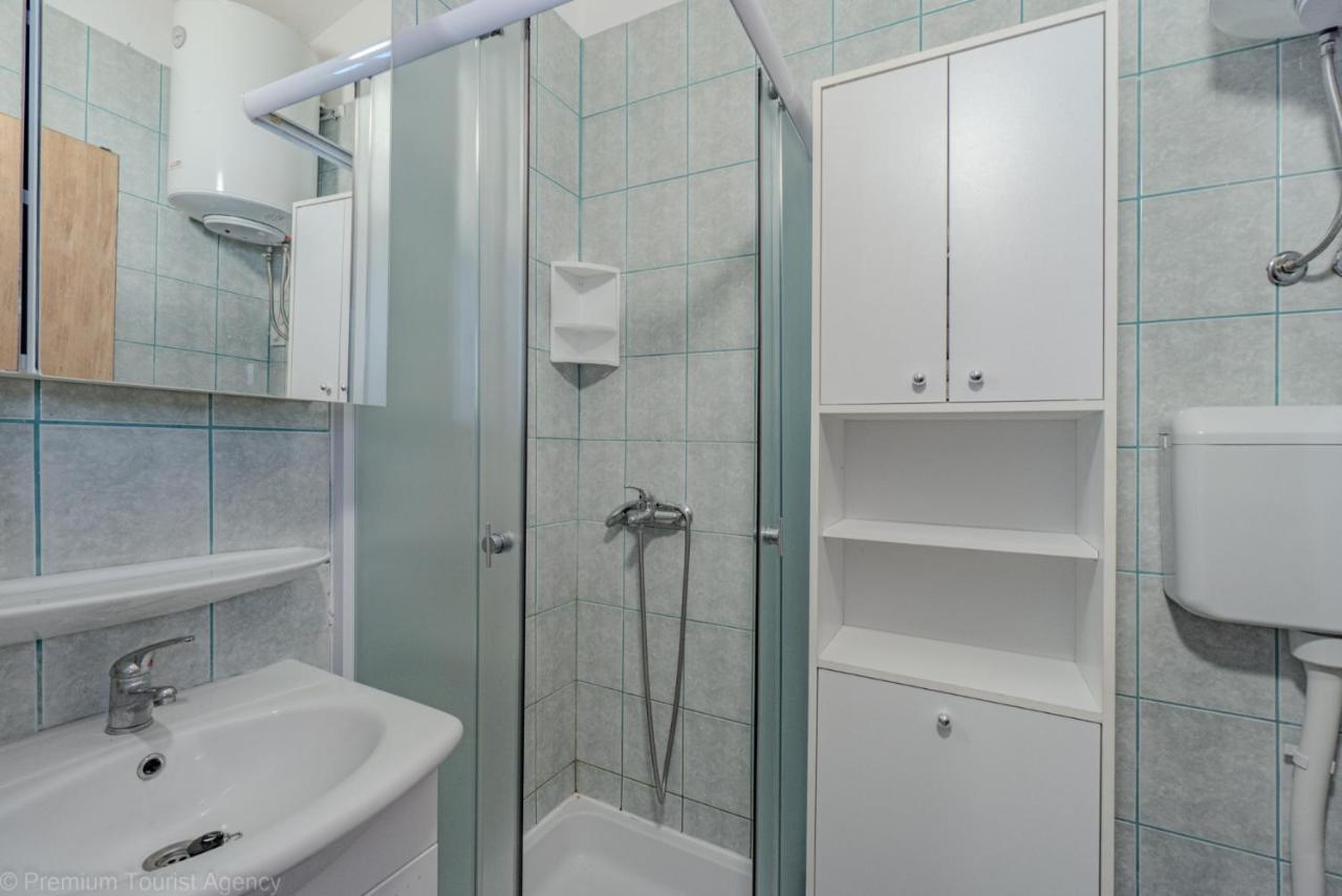 Zdenko Apartment Metajna Luaran gambar