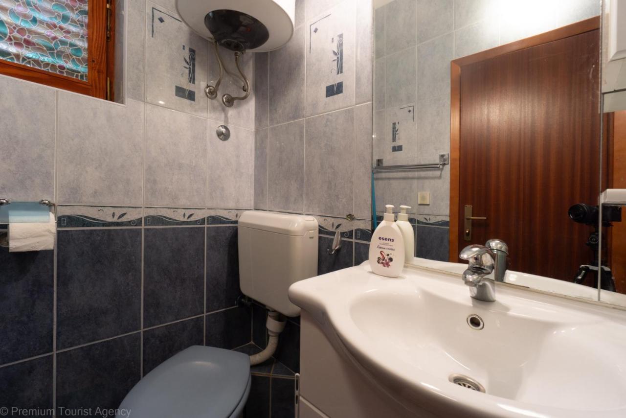 Zdenko Apartment Metajna Luaran gambar