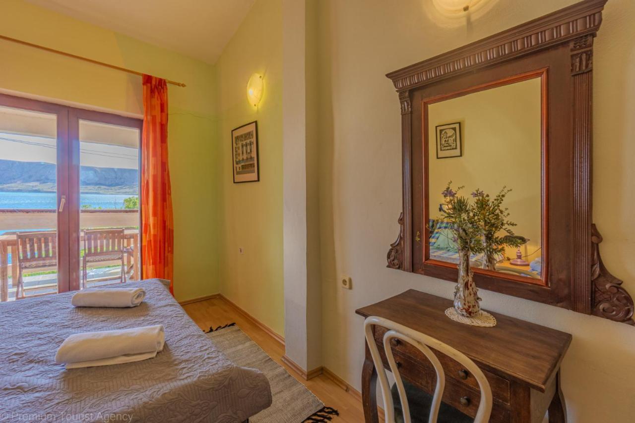Zdenko Apartment Metajna Luaran gambar
