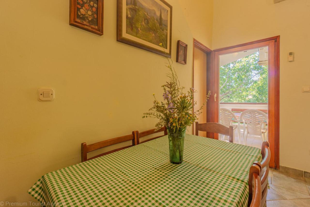 Zdenko Apartment Metajna Luaran gambar