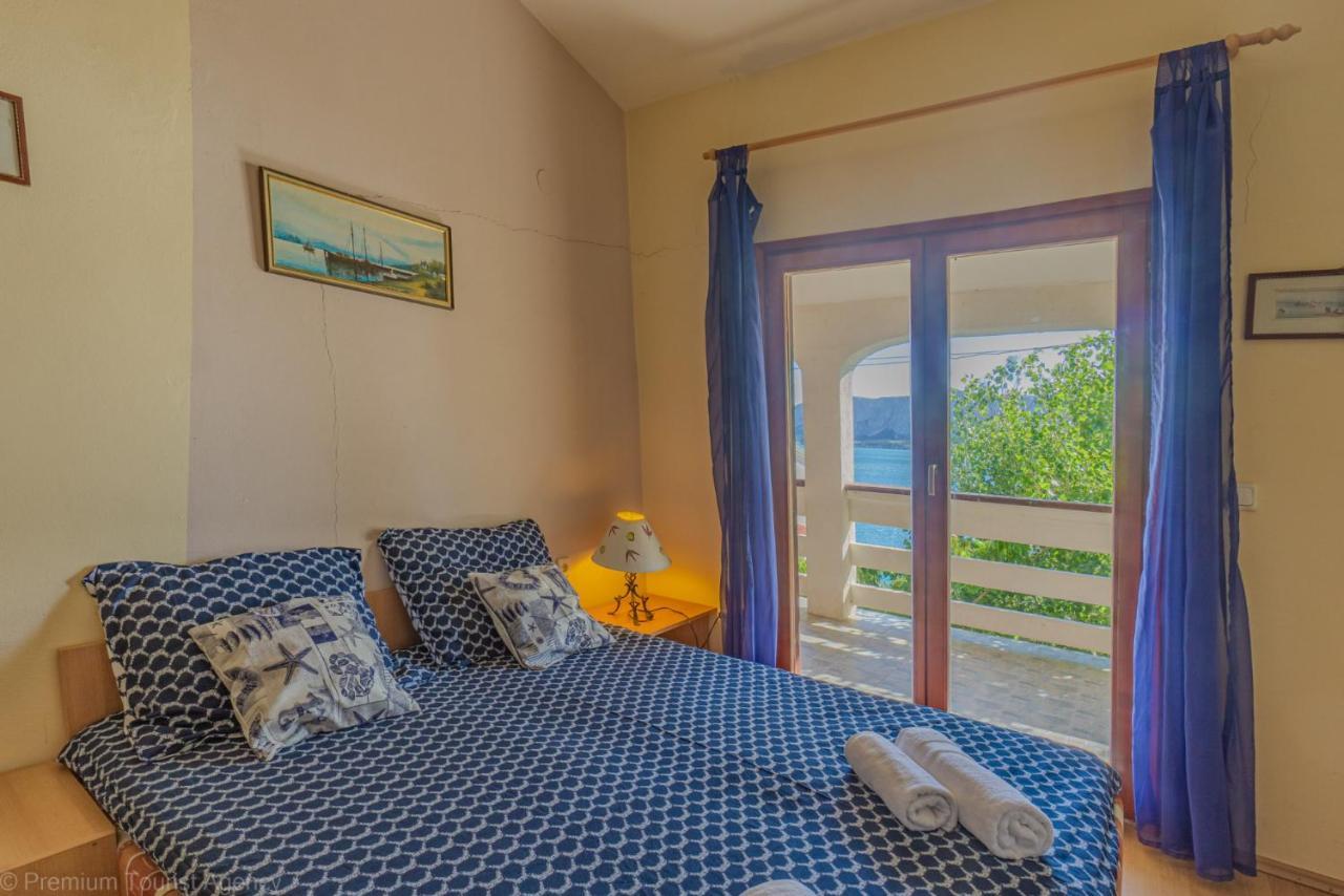 Zdenko Apartment Metajna Luaran gambar