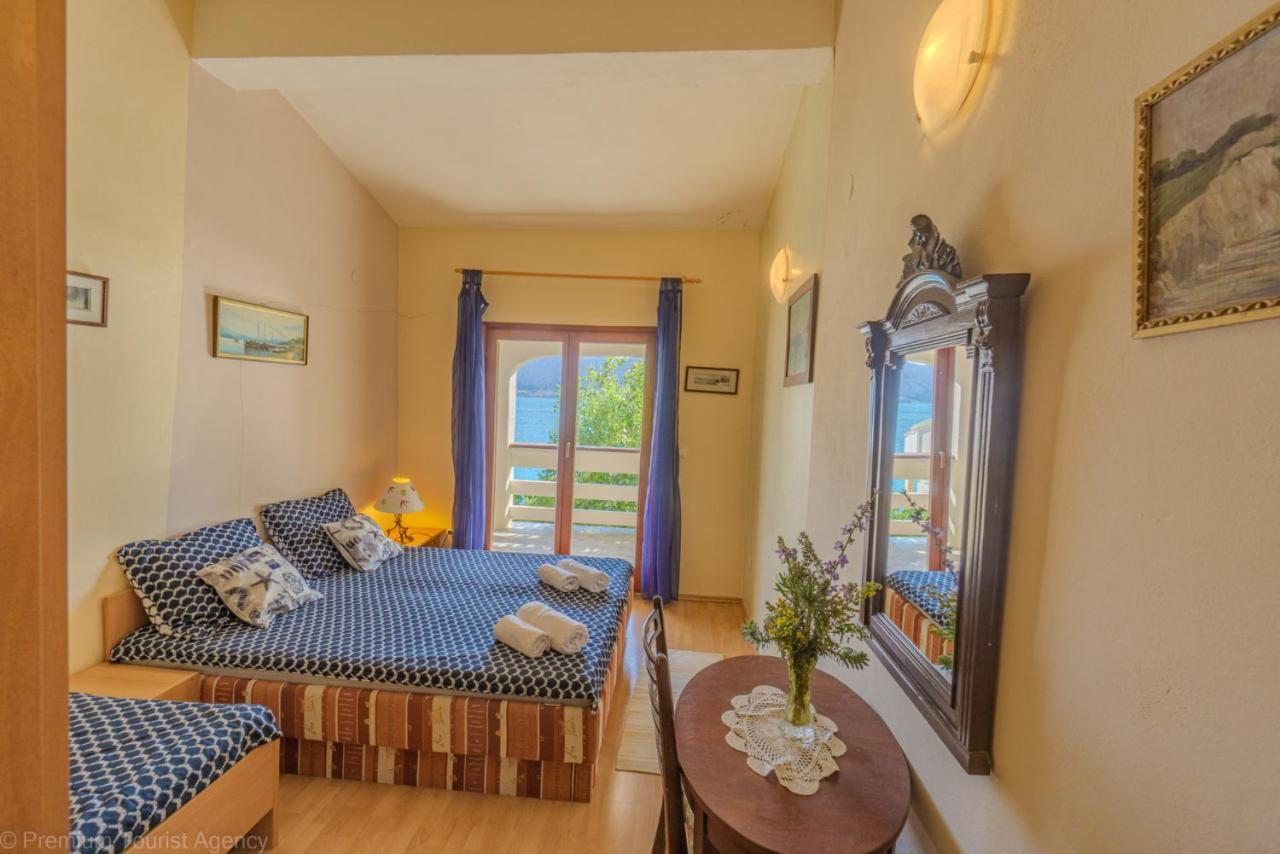Zdenko Apartment Metajna Luaran gambar
