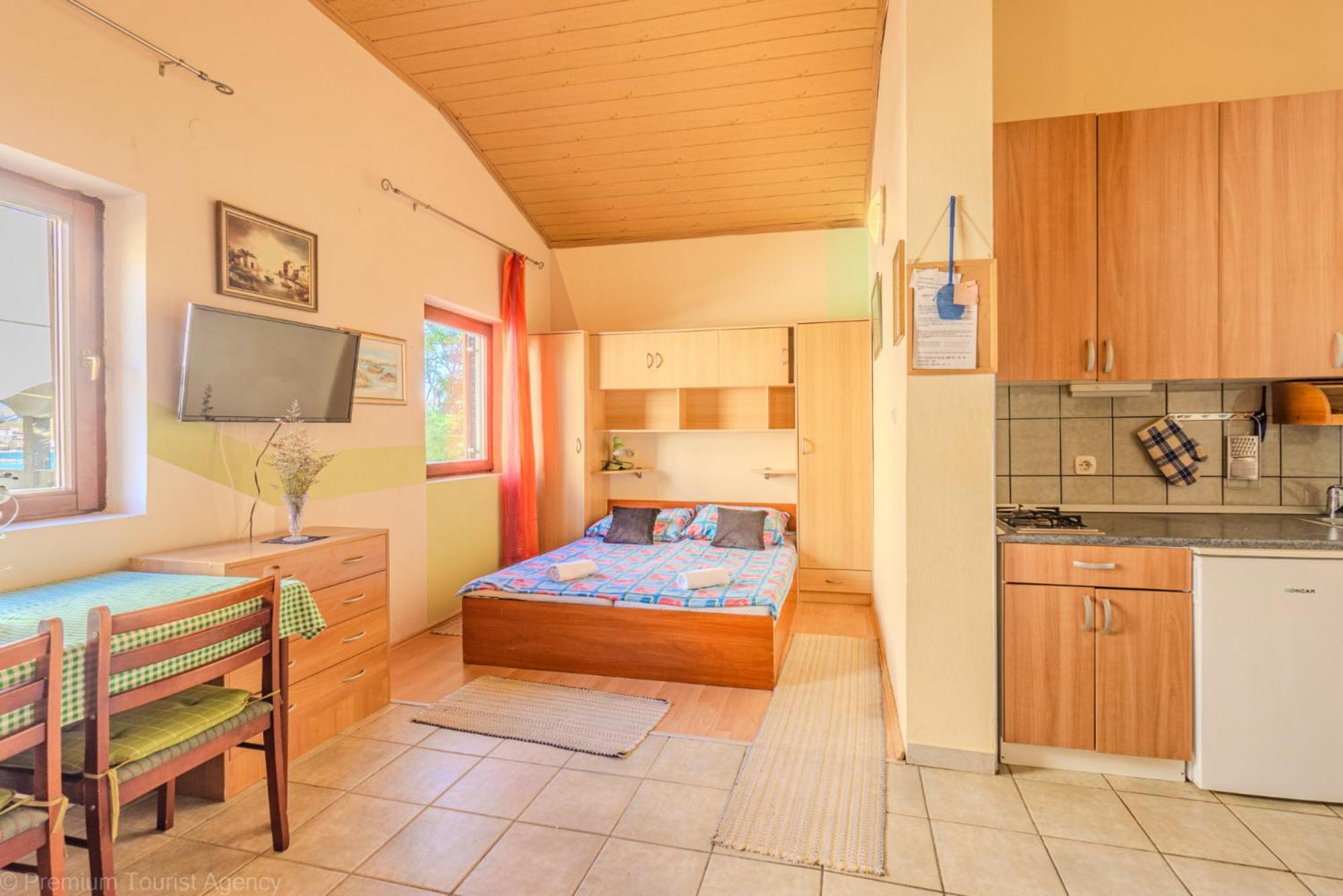 Zdenko Apartment Metajna Luaran gambar